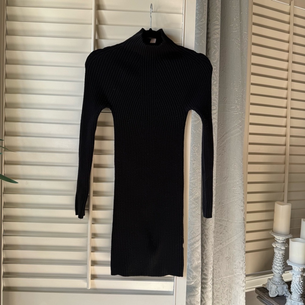 Forever 21 Black Long Sleeve Knit Bodycon Dress - Picture 1 of 6
